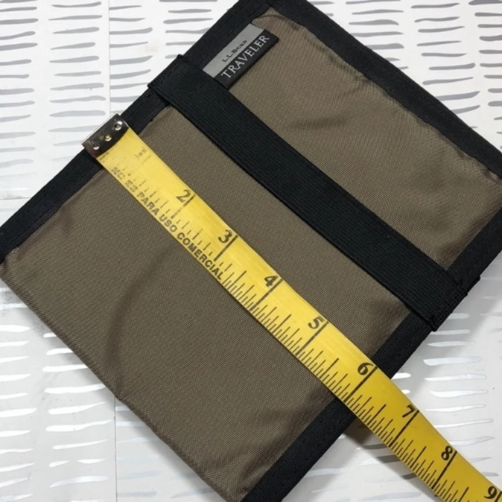 L.L. Bean Tan and Black Travel Organizer